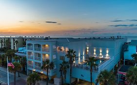 Palms Oceanfront Hotel